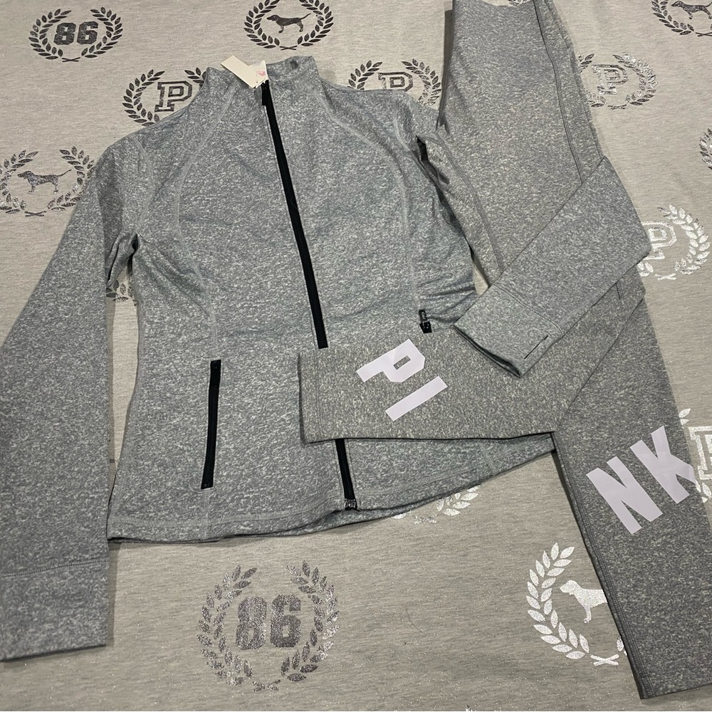 VS PINK BONDED ACTIVE SET MEDIUM